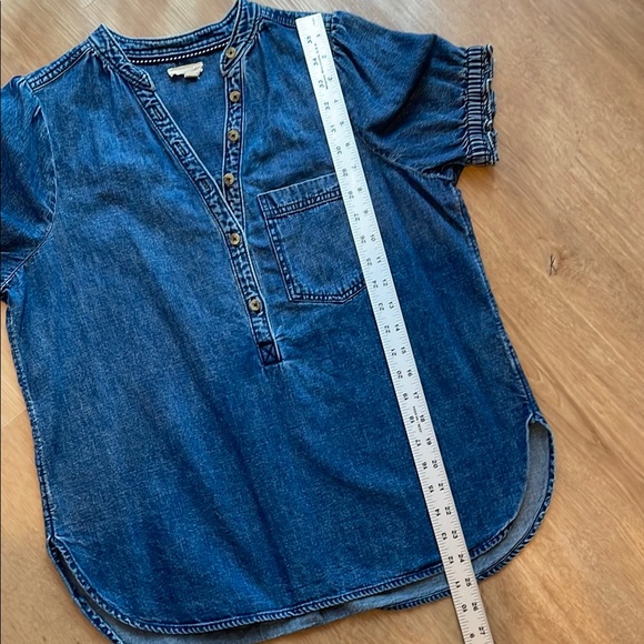 Pilcro Aly-Puff Sleeve Denim Blouse - Picture 16 of 16